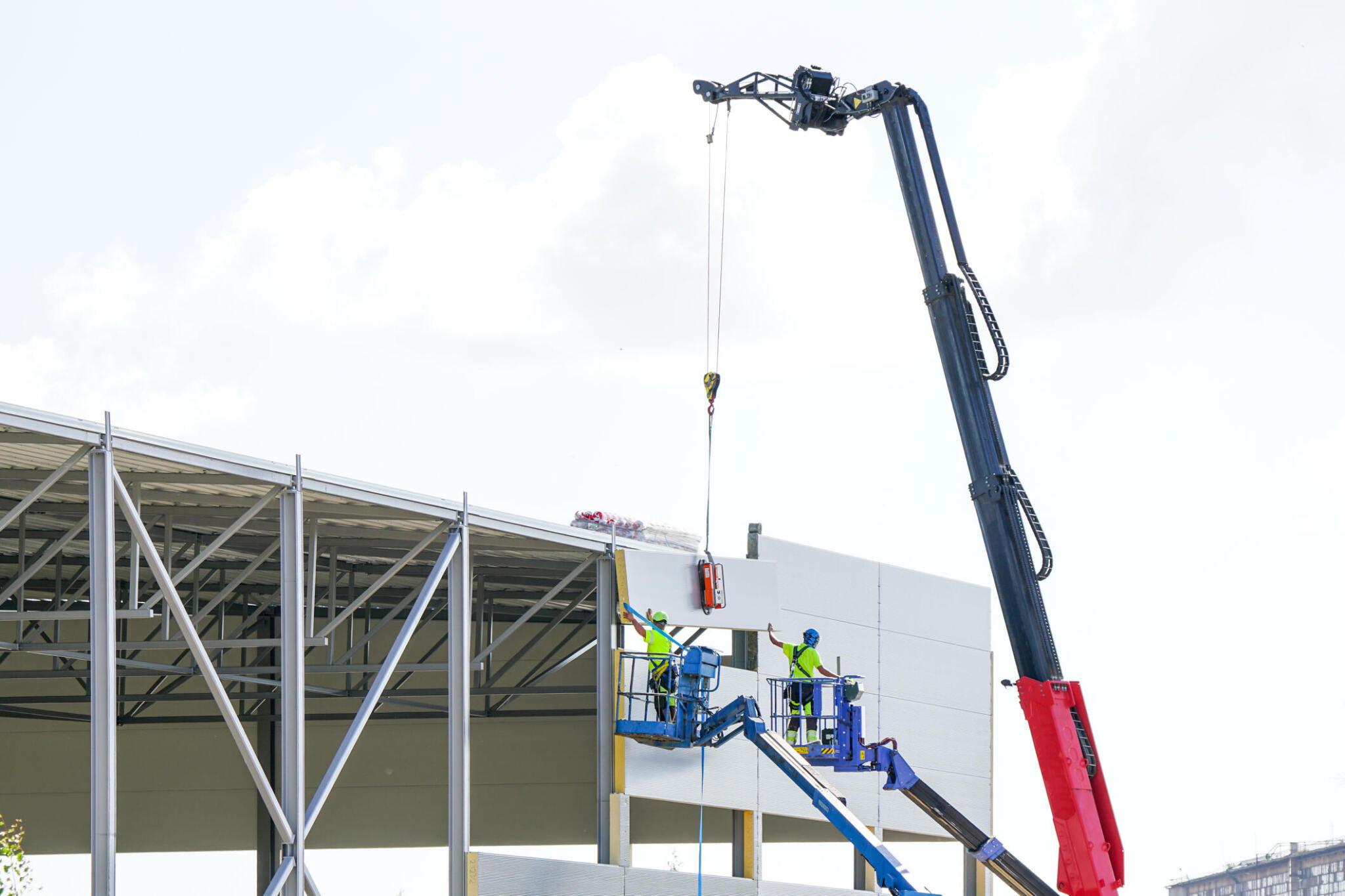 Warehouse Sandwich PUF Panel installation in Rajkot